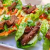 Seesamitofu salaattikääröt
