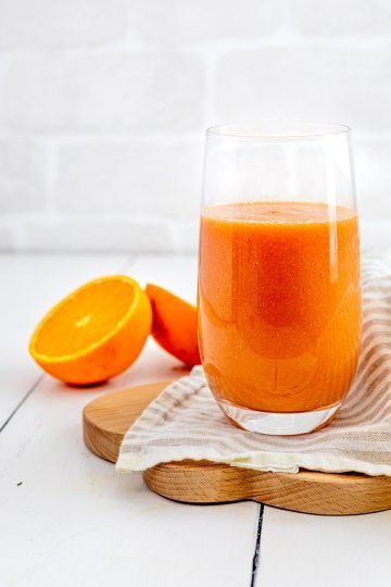 Appelsiini-porkkanasmoothie